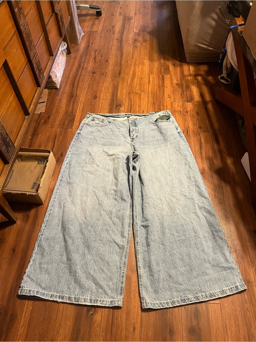 Wild fable Wide Leg Light Wash Women’s Jeans size 20 31 inseam